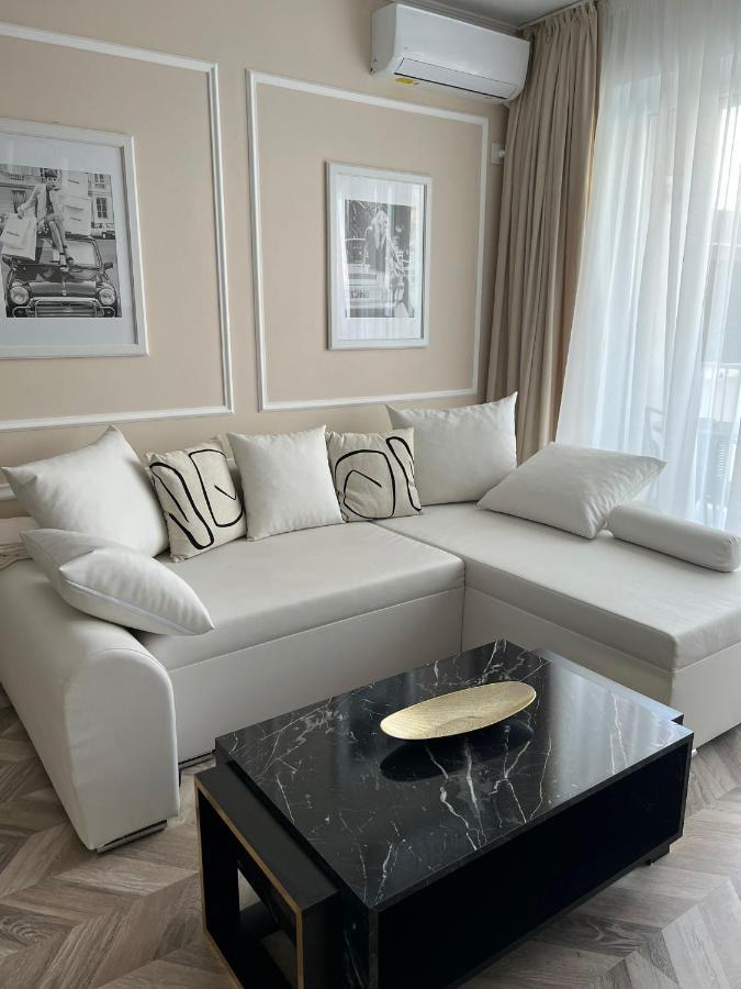 Glim Suite Oradea Exteriér fotografie
